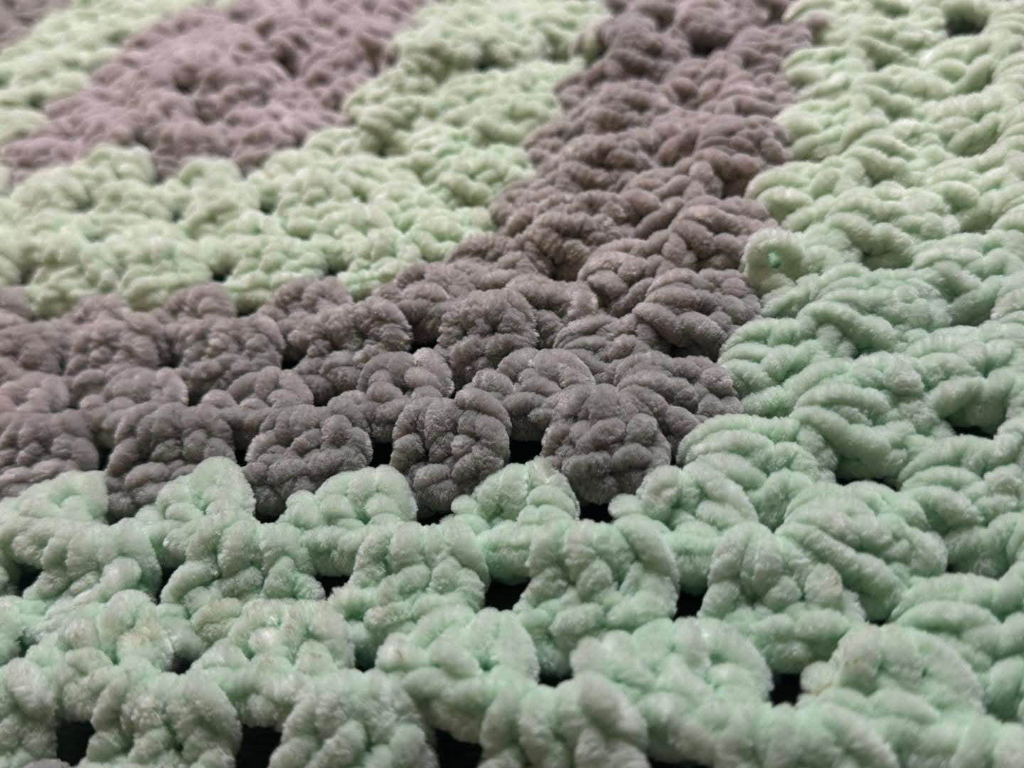Chunky granny square blanket